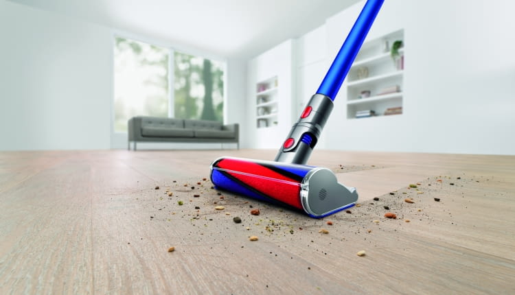 sprzątanie wnętrz pandemia covid-19  koronawirus badania dyson kurz