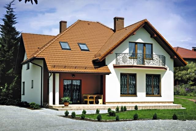 Dach kryty dachówką cementową