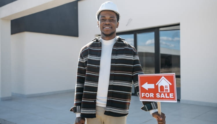 Skup nieruchomości: jak działa i kiedy się opłaca?