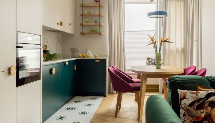 Kolorowa aranżacja mieszkania we Wrocławiu projektu Finch Studio