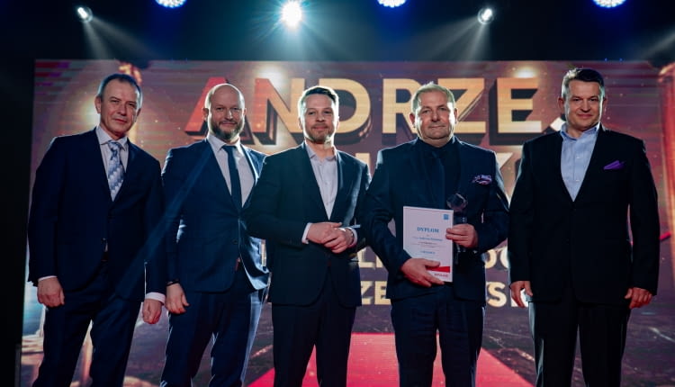 1 miejsce SuperDekarz 2023, oraz Mistrz Akcesoriów 2023 oraz Nagroda region północ -- Andrzej Bylski