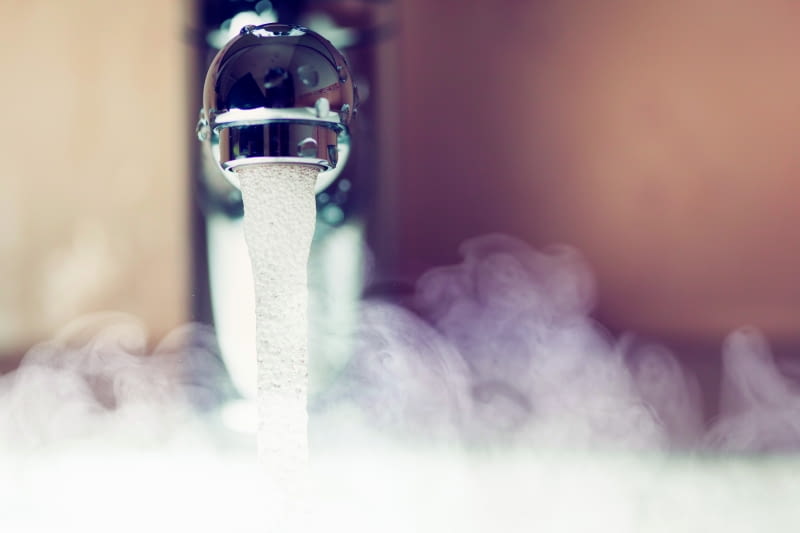 Czym podgrzewać  wodę do mycia, aby nie zbankrutować?