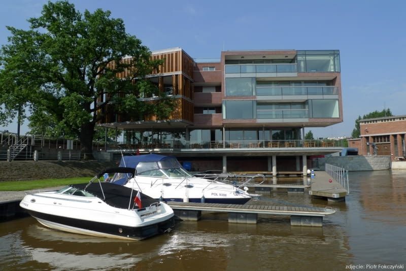 Marina II we Wrocławiu Marina II we Wrocławiu