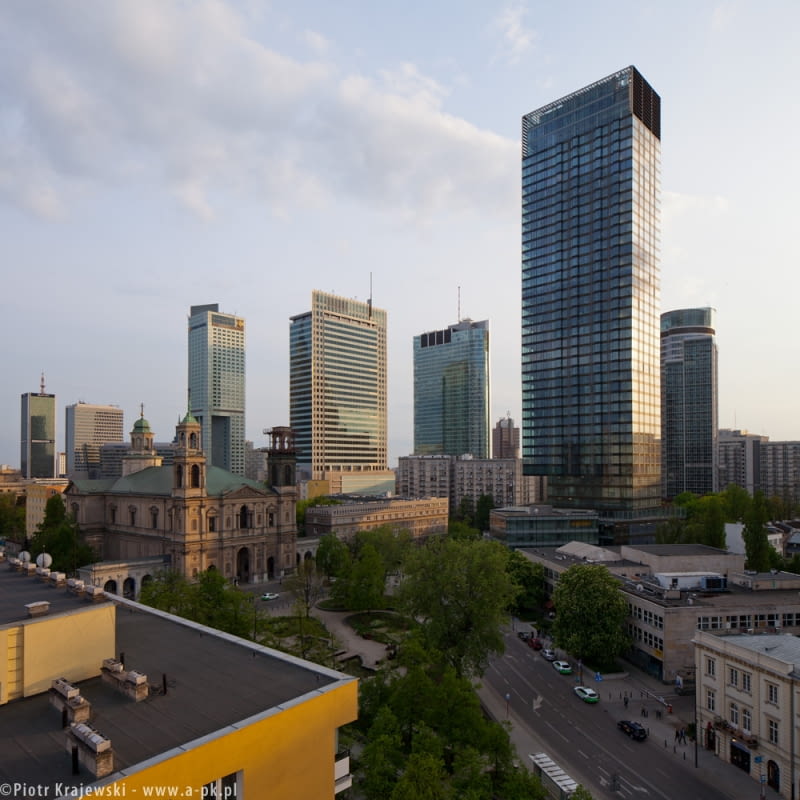 Wieżowiec Cosmopolitan w Warszawie, więcej zdjęć na www.a-pk.pl Wieżowiec Cosmopolitan w Warszawie, więcej zdjęć na www.a-pk.pl
