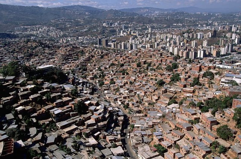 ca. 1970-1997, Federal District, Caracas, Venezuela --- Aerial View of Caracas Slums --- Image by Yann Arthus-Bertrand/CORBIS