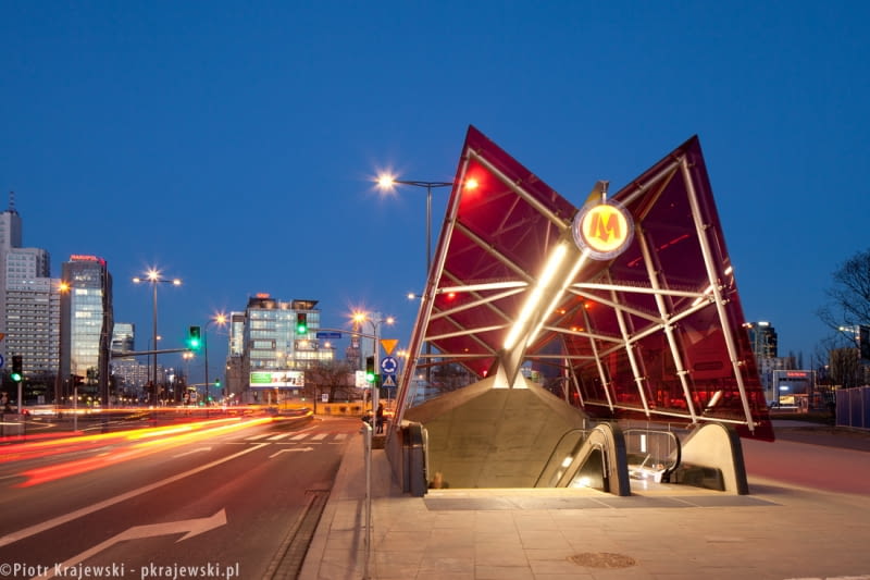 II linia metra - stacja Rondo Daszyńskiego Piotr Krajewski - Fotografia Architektury / Architectural Photography