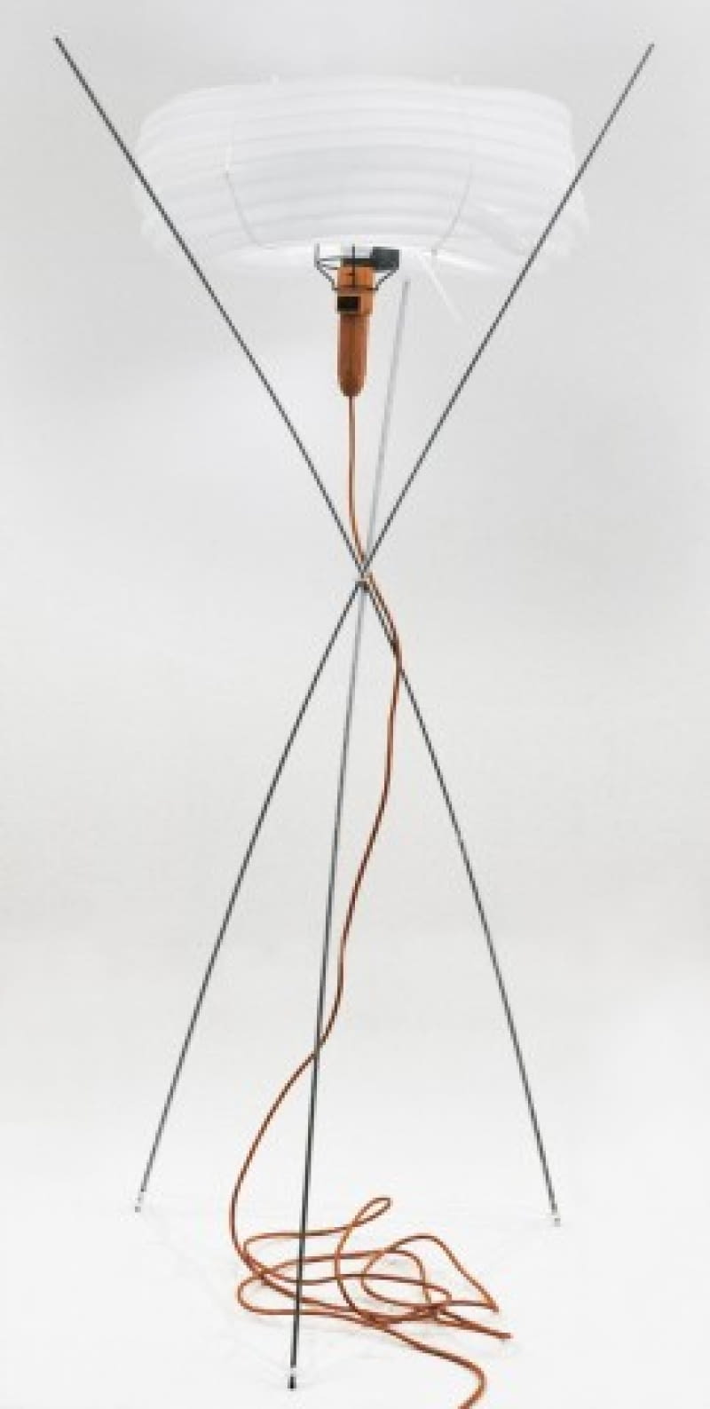 Lampa 'Jasny gwint' lampa, design, dizajn, projektanci