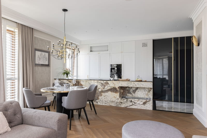 110-metrowy apartament w Warszawie w stylu modern classic