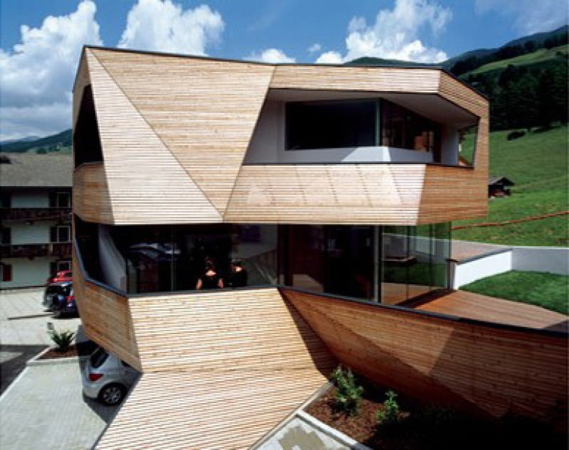 Cube House - dom we włoskich Dolomitach w Sesto, autor: Plasma Studio. dom, plasma studio, włochy, cube house