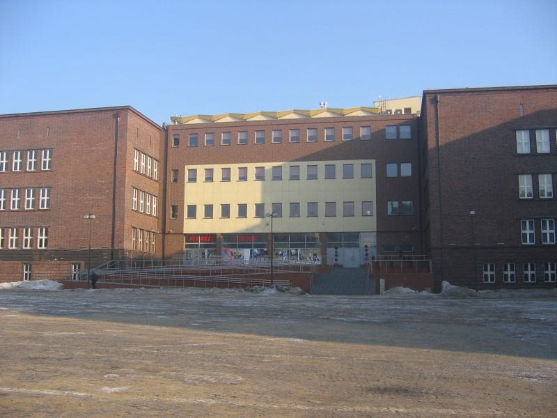 Gmach Miejskiej Biblioteki Publicznej w Bytomiu poddany termomodernizacji Gmach Miejskiej Biblioteki Publicznej w Bytomiu poddany termomodernizacji