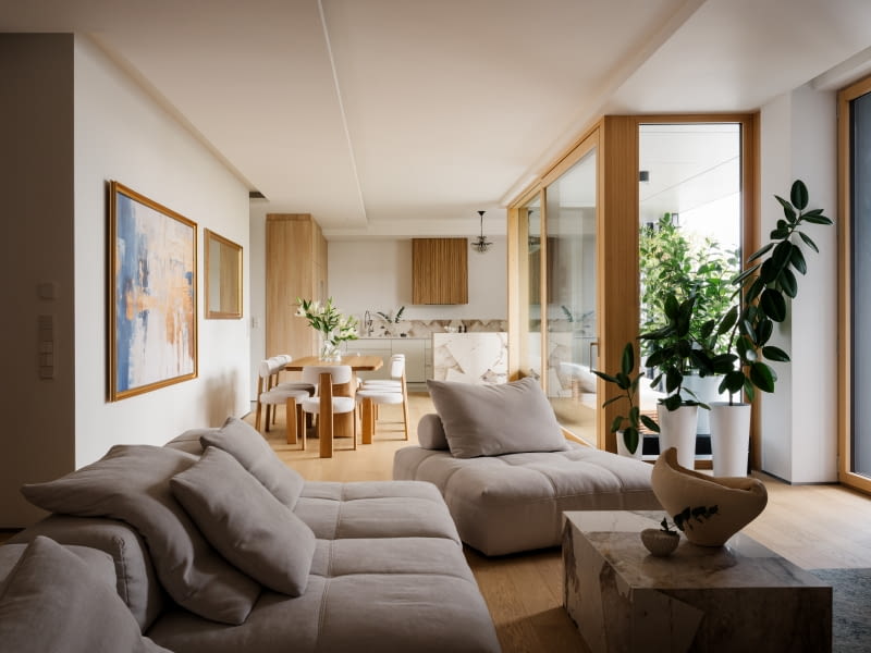 Światło, przestrzeń i architektura - apartament w zielonej części Marymontu