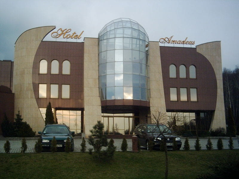 Hotel "Amadeus" w Wodzisławiu Śląskim Hotel "Amadeus" w Wodzisławiu Śląskim