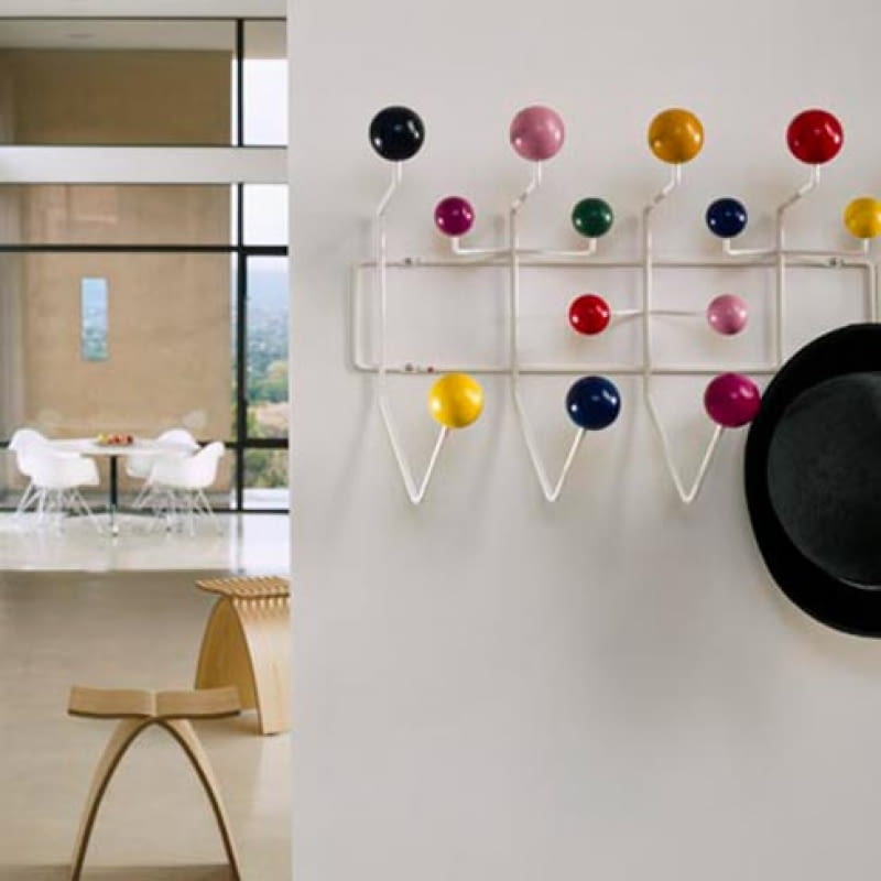 wieszak Hang It All; projekt: Ray i Charles Eames wieszak Hang It All; projekt: Ray i Charles Eames