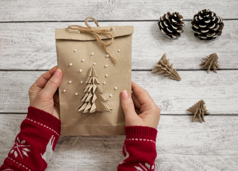 Zrób to sam: ozdobna torba na prezent