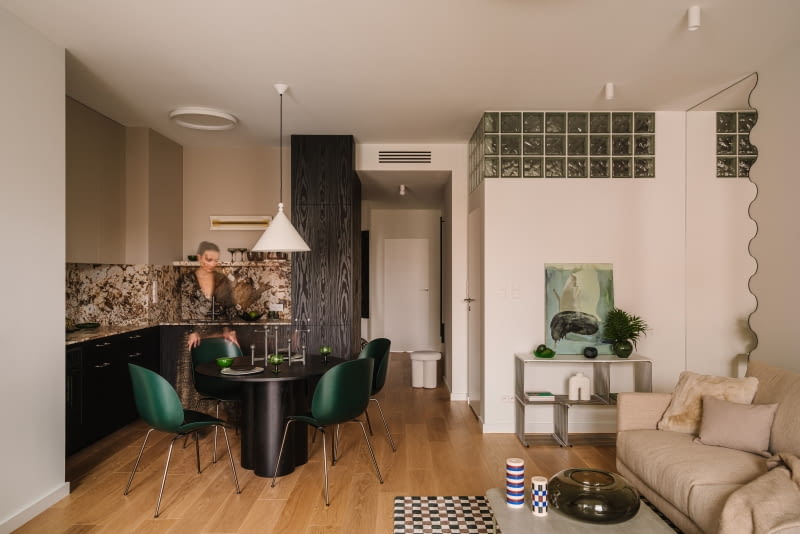 80-metrowe mieszkanie na warszawskim Muranowie