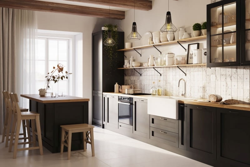 Półki w kuchni zamiast szafek wiszących