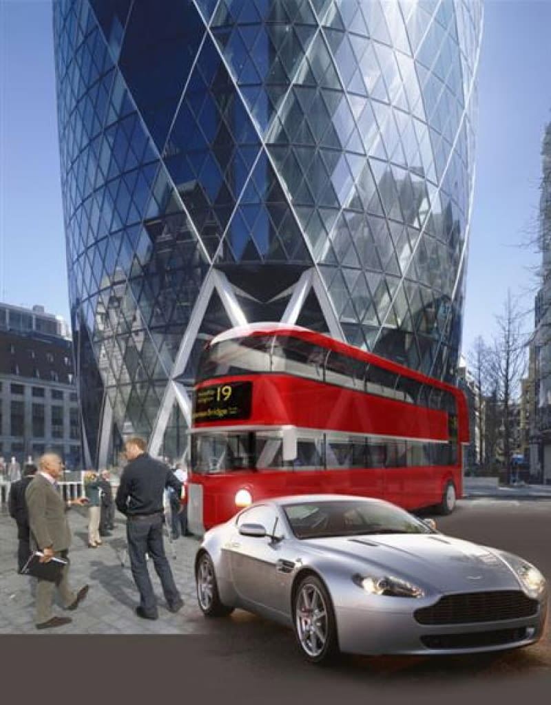 Routemaster - nowa wersja londyńskich pietrowych autobusów autrstwa Normana Fostera norman foster, londyn, routemaster