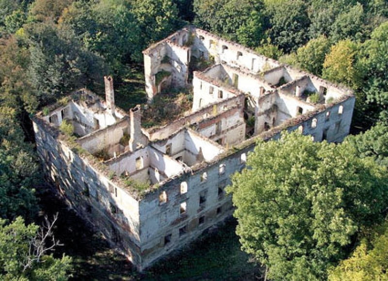 Tak wygląda zamek w Chrzelicach dziś op architekten, poplawski, chrzelice, zamek