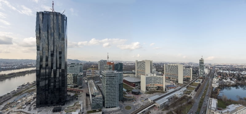 DC Tower, najwyższy wieżowiec w Austrii, proj. Dominique Perrault DC Tower, najwyższy wieżowiec w Austrii, proj. Dominique Perrault