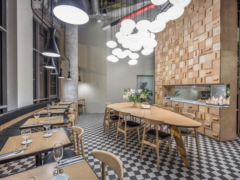 Kawiarnia di café deli we Wrocławiu Kawiarnia di café deli we Wrocławiu