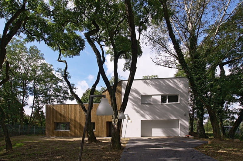Dom pod Poznaniem - nowoczesna adaptacja suszarni nasion Akademii Rolniczej. Neostudio Architekci: Bartosz Jarosz, Paweł Świerkowski. poznań, dom jednorodzinny, dom, neostudio, neostudio architekci, polska, adaptacja