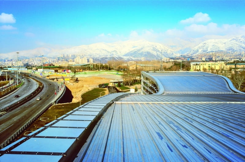 Mellat Cineplex Complex w Teheranie mellat cineplex complex, iran, teheran, reynaers aluminium