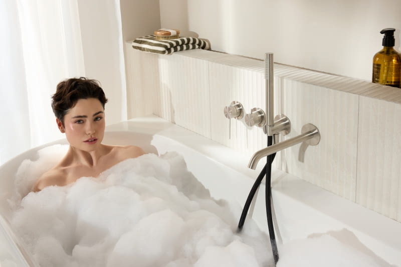 Kolekcja baterii łazienkowych MOZA316L. Model 36