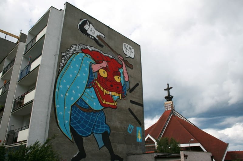 Mural autorstwa Ozmo Gionatta Gessi, wykonany podczas pierwszej edycji Festiwalu Monumental Art na gdańskim osiedlu Zaspa. Mural autorstwa Ozmo Gionatta Gessi wykonany podczas pierwszej edycji Festiwalu Monumental Art na gdańskim osiedlu Zaspa.