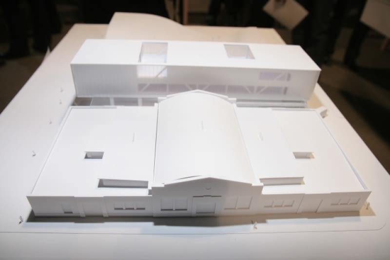 Zwycięski projekt na modernizację i rozbudowę Nowego Teatru, projekt KKM Kozień 07.04.2009 WARSZAWA , UL. PULAWSKA 37 , ROZSTRZYGNIECIE KONKURSU ARCHITEKTONICZNEGO NA ROZBUDOWE I MODERNIZACJE NOWEGO TEATRU KRZYSZTOFA WARLIKOWSKIEGO .
