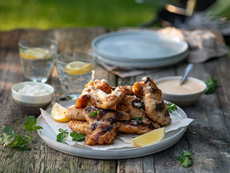 Grillowane skrzydełka w marynacie cytrynowo-pieprzowej