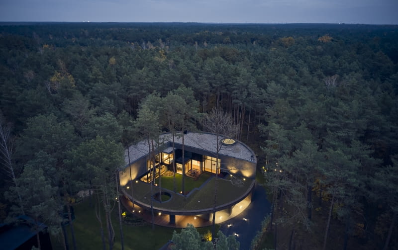 Circle Wood House. Proj. Mobius Architekci Circle Wood House. Proj. Mobius Architekci