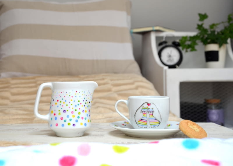 malowanie na porcelanie dzbanek, malowanie na porcelanie, ceramika, tutorial diy