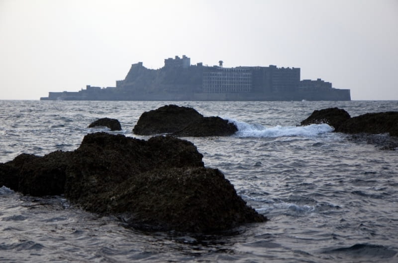Hashima- Wyspa Widmo nieopodal Nagasaki. Hashima- Wyspa Widmo nieopodal Nagasaki.