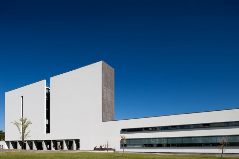 Kompleks Politechniki w Barreiro Politechnika w Barreiro, arx portugal, portugalia, barreiro, beton, szkoła