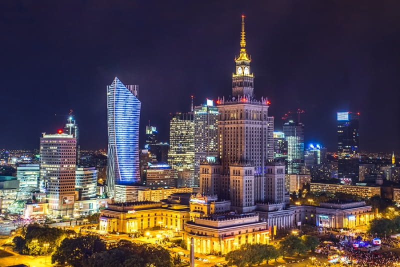Jak dobrze oświetlić zabytkowe budynki? Jak dobrze oświetlić zabytkowe budynki?