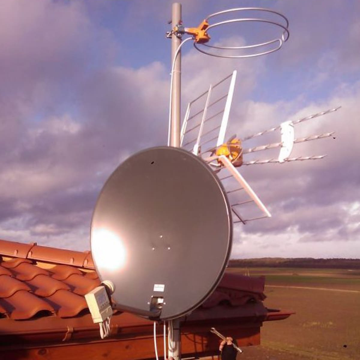 Instalacja antenowa - Ładny Dom - Instalacje elektryczne