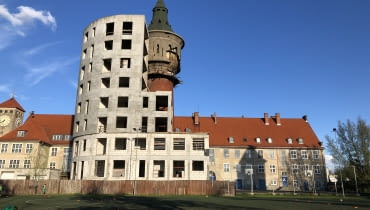 Wieża ciśnień w Szczytnie - zabytek, makabryła i Torre Apartments Wieża ciśnień w Szczytnie - zabytek, makabryła i Torre Apartments