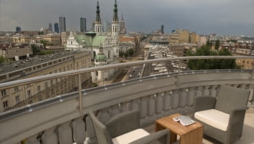 wieża, mieszkanie w wieży, mieszkanie w warszawie, eleganckie mieszkanie, luksusowe mieszkanie