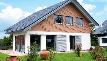 drewniany dom z prefabrykatów,domy z drewna,technologia budowy domu