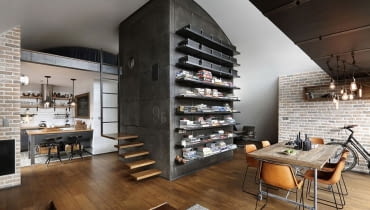 Mieszkanie znajduje się na poddaszu nowo wybudowanego apartamentowca w Sofii. Należy do architekta Dimirara Karanikolova i projektantki wnętrz Venety Nikolovej. mieszkanie, loft, mieszkanie w industrialnym stylu, styl loft