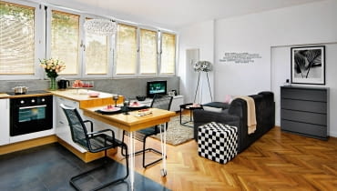 kawalerka, nowoczesny salon z aneksem kuchennym