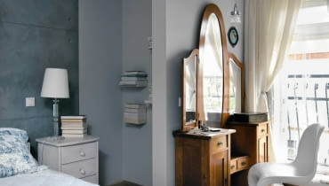 Wnętrze nabierze przyjaznego ciepła i przytulności, kiedy nowoczesne meble i dodatki połączymy z klasycznymi lub stylizowanymi na dawne. Zobacz nasze propozycje ponadczasowych motywów. Wnętrze nabierze przyjaznego ciepła i przytulności, kiedy nowoczesne meble i dodatki połączymy z klasycznymi lub stylizowanymi na dawne. Zobacz nasze propozycje ponadczasowych motywów.