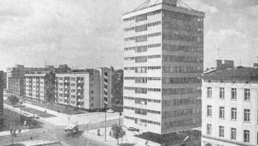 Trzonolinowiec w 1969 roku konstrukcja, modernizm, polska architektura, wieżowiec, blok, wrocław
