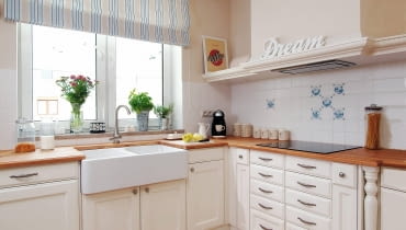 Kuchnia z roletą rzymską Kuchnia z roleta rzymską