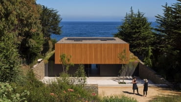 Casa Rocas, proj. Studio MK27 i 57STUDIO Casa Rocas, proj. Studio MK27 i 57STUDIO