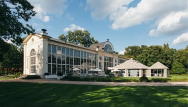Restauracja Belvedere w Nowej Pomarańczarni w Łazienkach Królewskich Restauracja Belvedere w Nowej Pomarańczarni w Łazienkach Królewskich