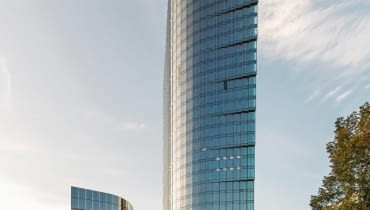 Mennica Legacy Tower Mennica Legacy Tower