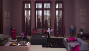 Pokój w fioletach pomalowany farbami z kolekcji Dekoral Eva Minge Pokój w fioletach pomalowany farbami z kolekcji Dekoral Eva Minge