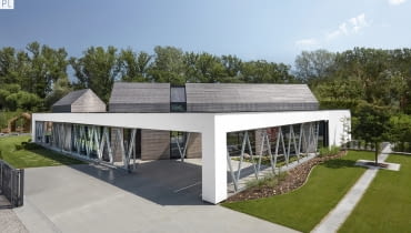 Dom z Trójkątów. Proj. 81.WAW.PL