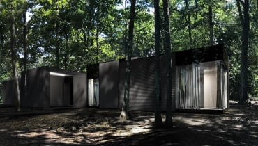 RE: DARK HOUSE. Proj. REFORM Architekt RE: DARK HOUSE. Proj. REFORM Architekt.